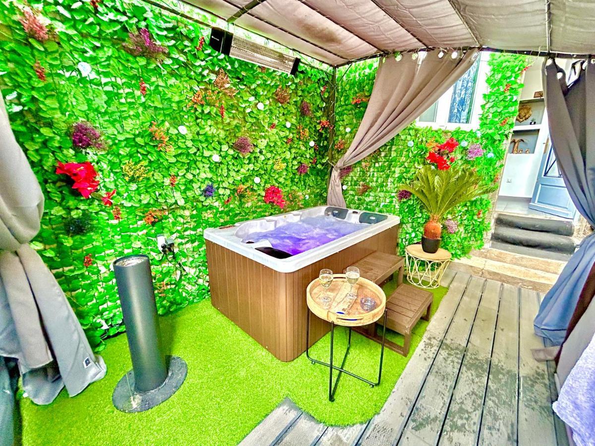 La Lover'S Jungle Pont-Sur-Yonne Extérieur photo